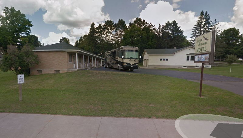 Four Seasons Motel - 2018 Street View (newer photo)
